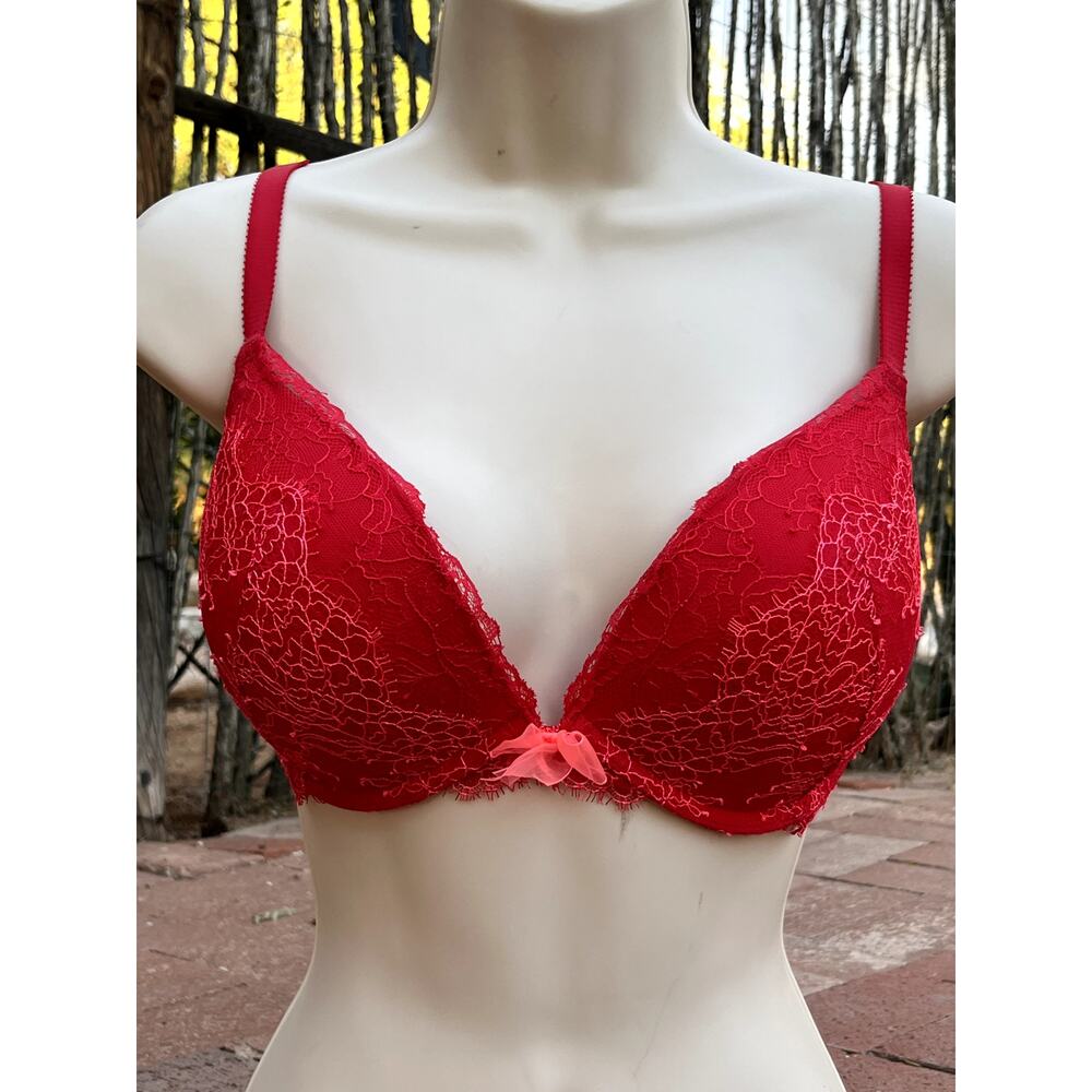 Victoria's Secret Dream Angels Push-Up Bra Red Lace sz 32 DDD